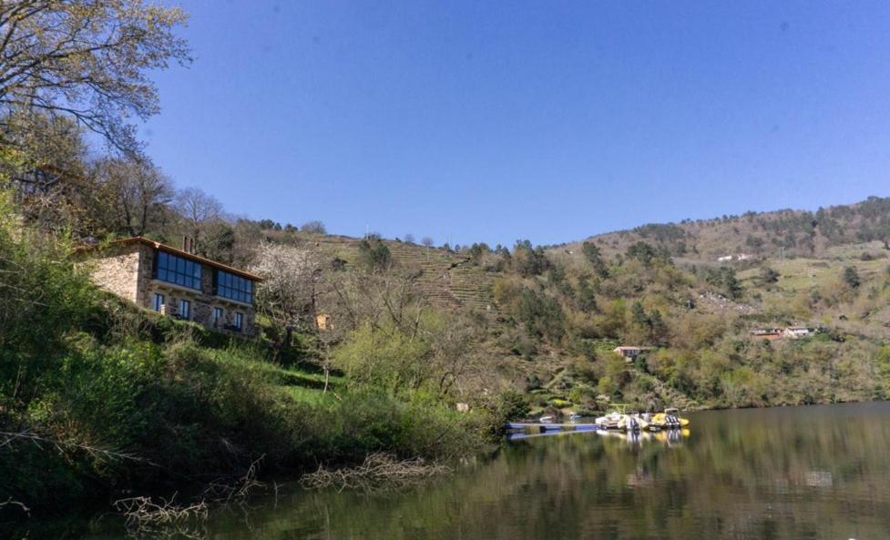 Ferienwohnung Ribeira Sacra A Orilla Rio Mino Casas Do Pincelo Exterior foto